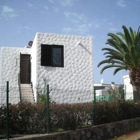 La Mayor Bungamerica Au Bord De L'ocean Residentiel بيت للعطل