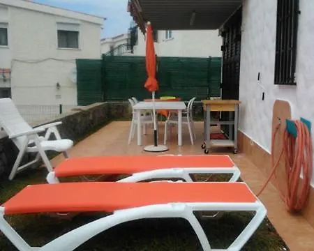 La Mayor Bungamerica Au Bord De L'ocean Residentiel بيت للعطل بلايا ذي لاس أميريكاس