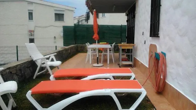 La Mayor Bungamerica Au Bord De L'ocean Residentiel بيت للعطل بلايا ذي لاس أميريكاس